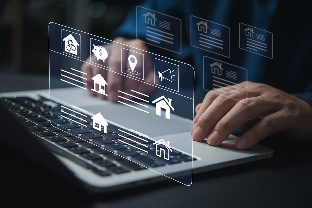 Concept immobilier illustrant l’achat, la vente et la protection de biens immobiliers grâce aux solutions numériques et à l’assurance habitation.